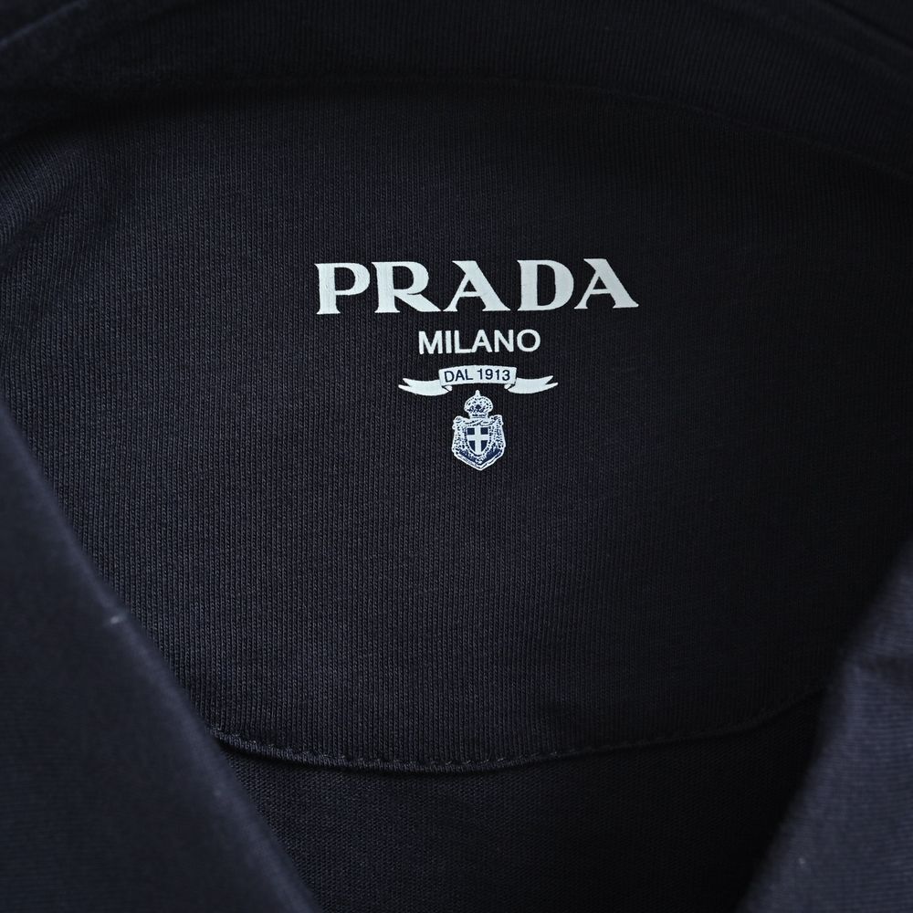 Prada Polo-004