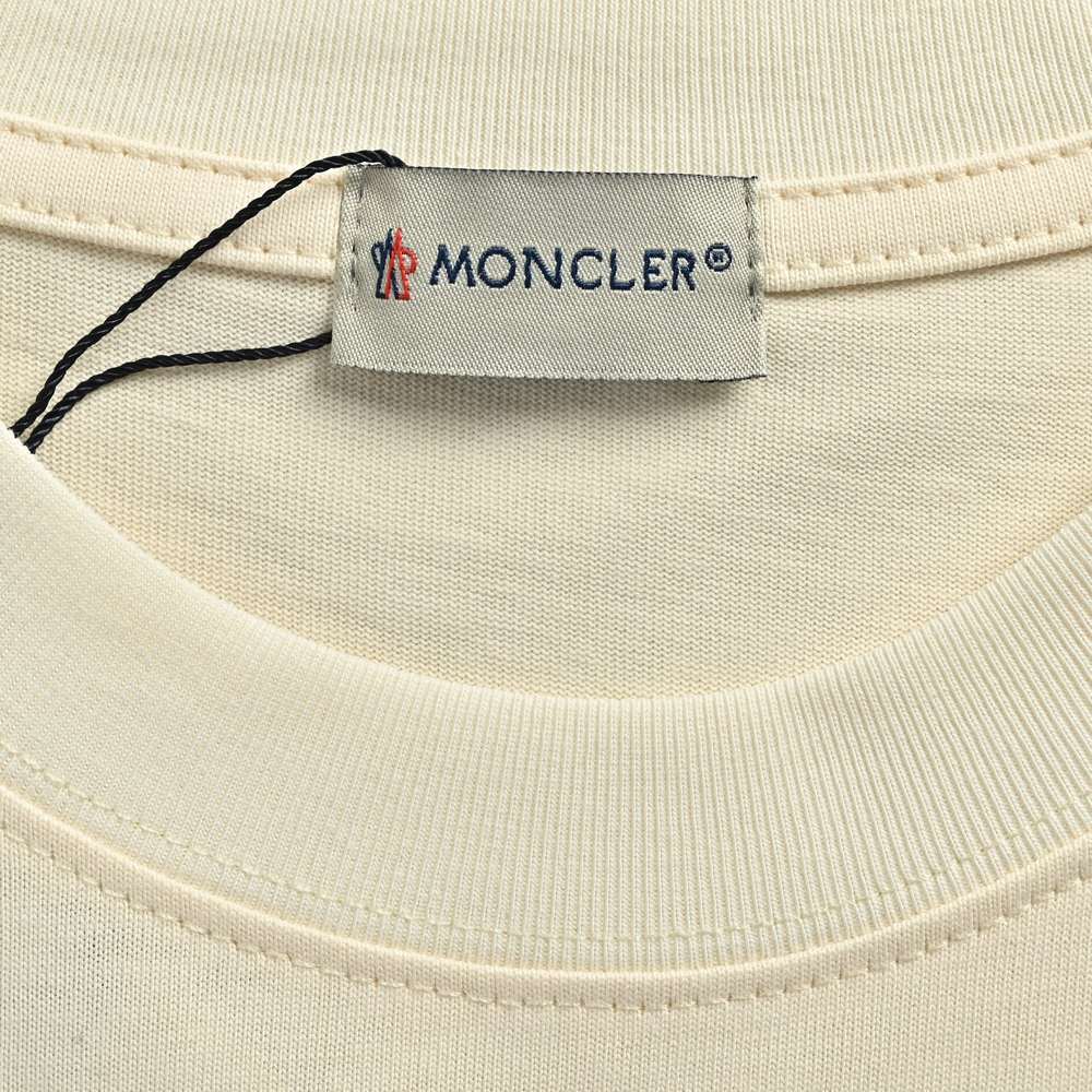 Moncler T-shirts-1093