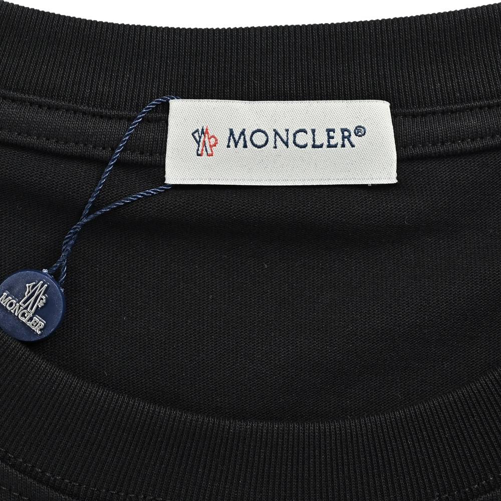 Moncler T-shirts-1019