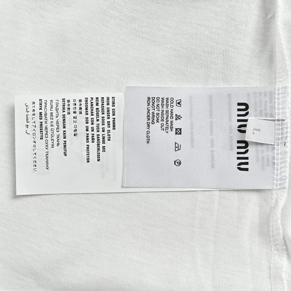 Miu Miu T-shirts-016
