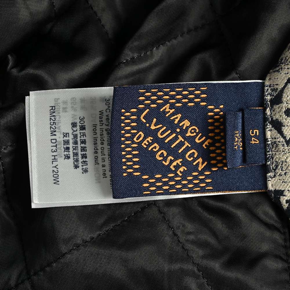 LV Jacket-221