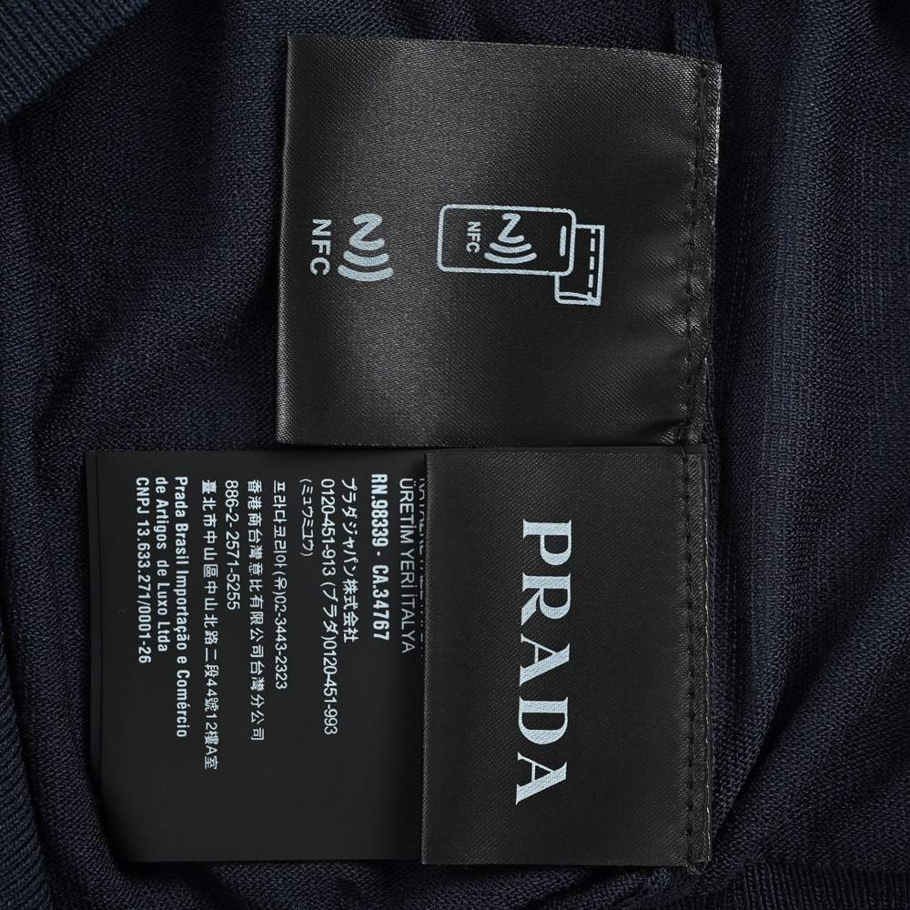 Prada T-shirts-613