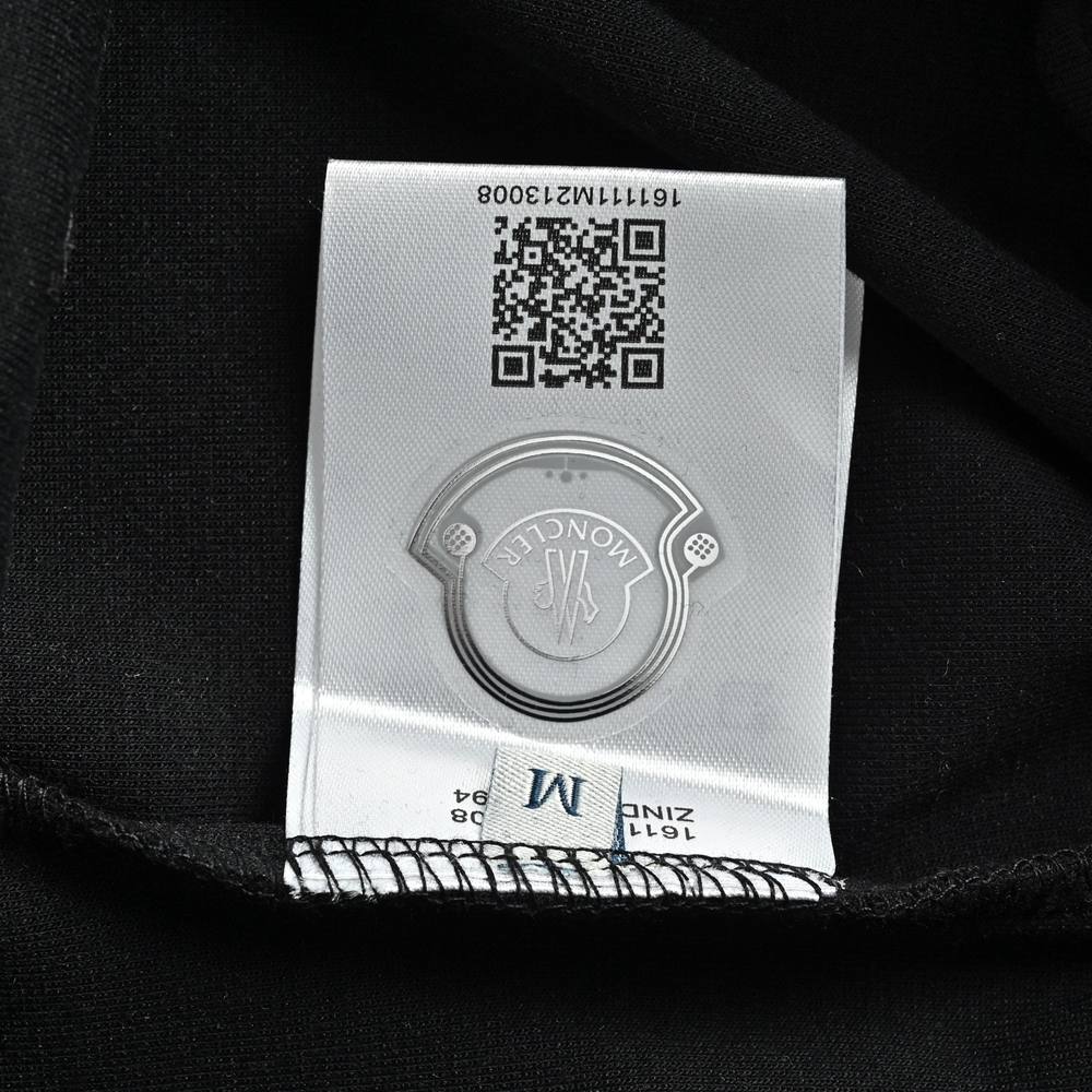 Moncler Shorts-096