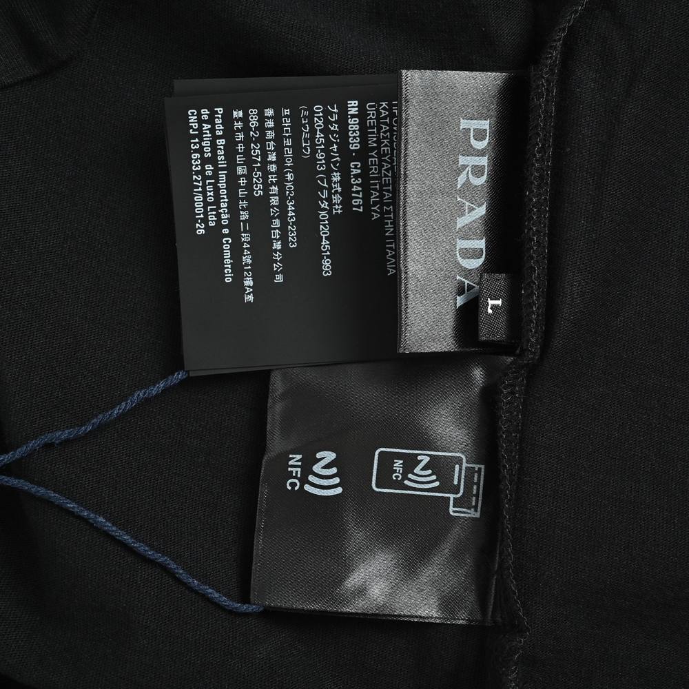 Prada T-shirts-626