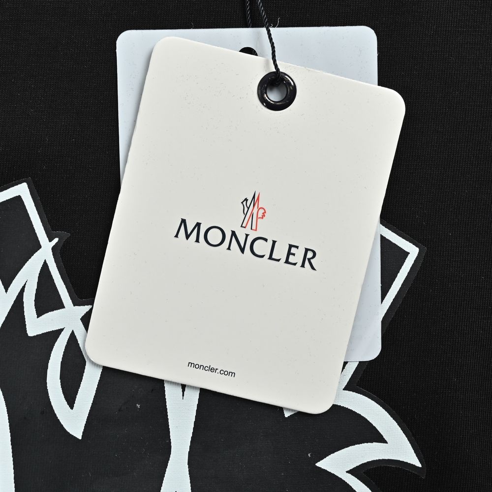 Moncler T-shirts-1065