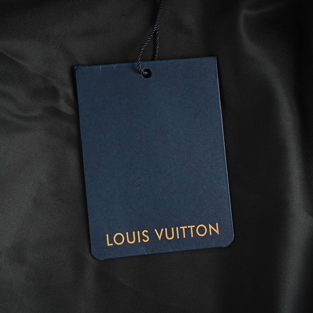 LV Jacket-200