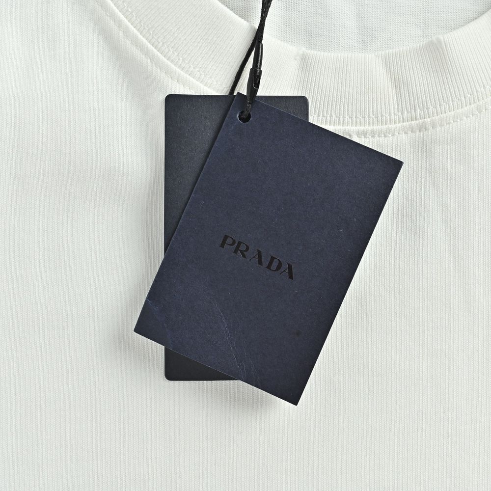 Prada T-shirts-585