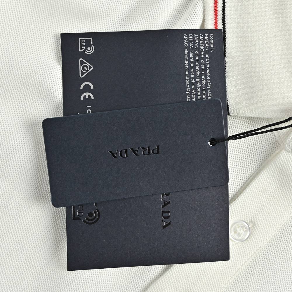 Prada Polo-011