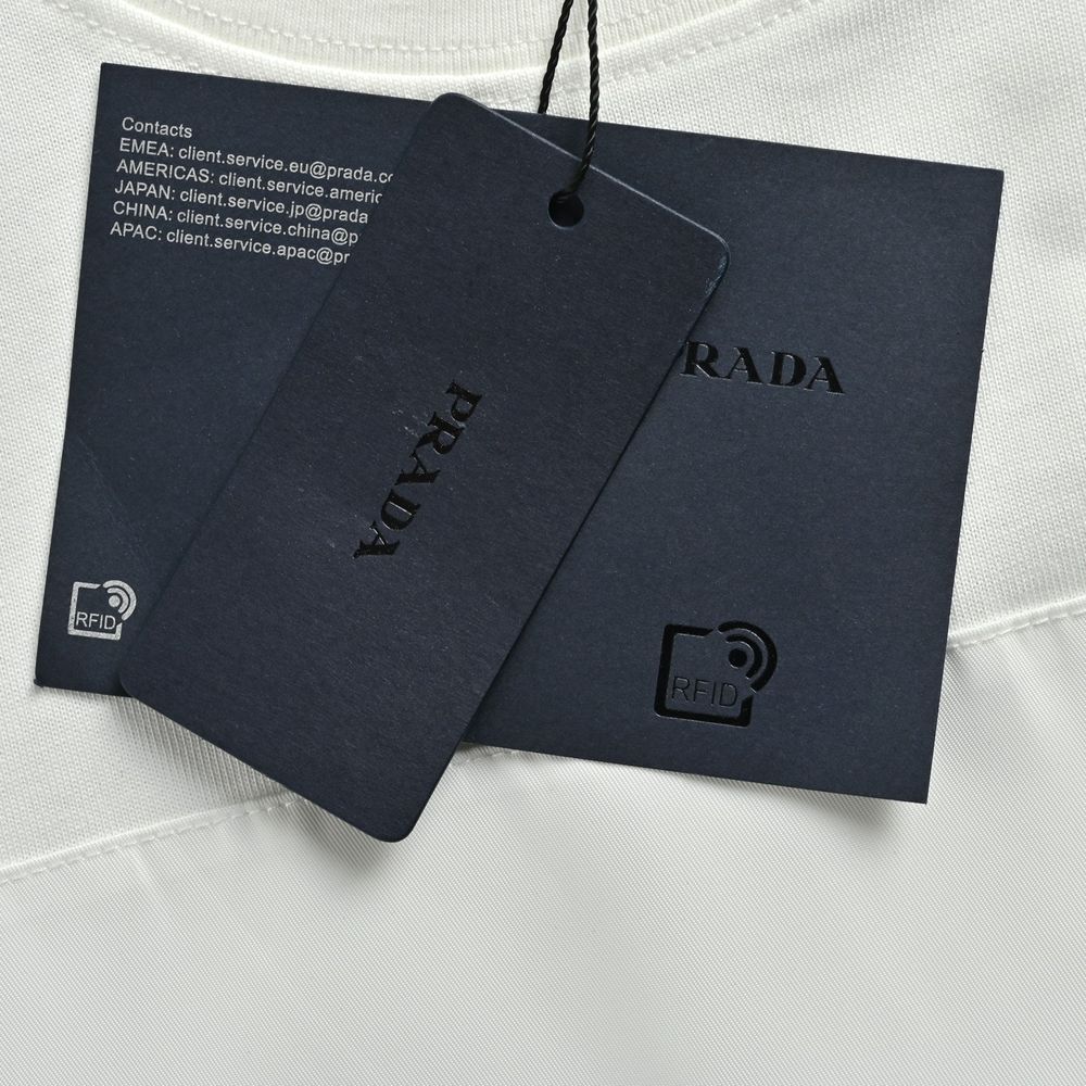 Prada T-shirts-610