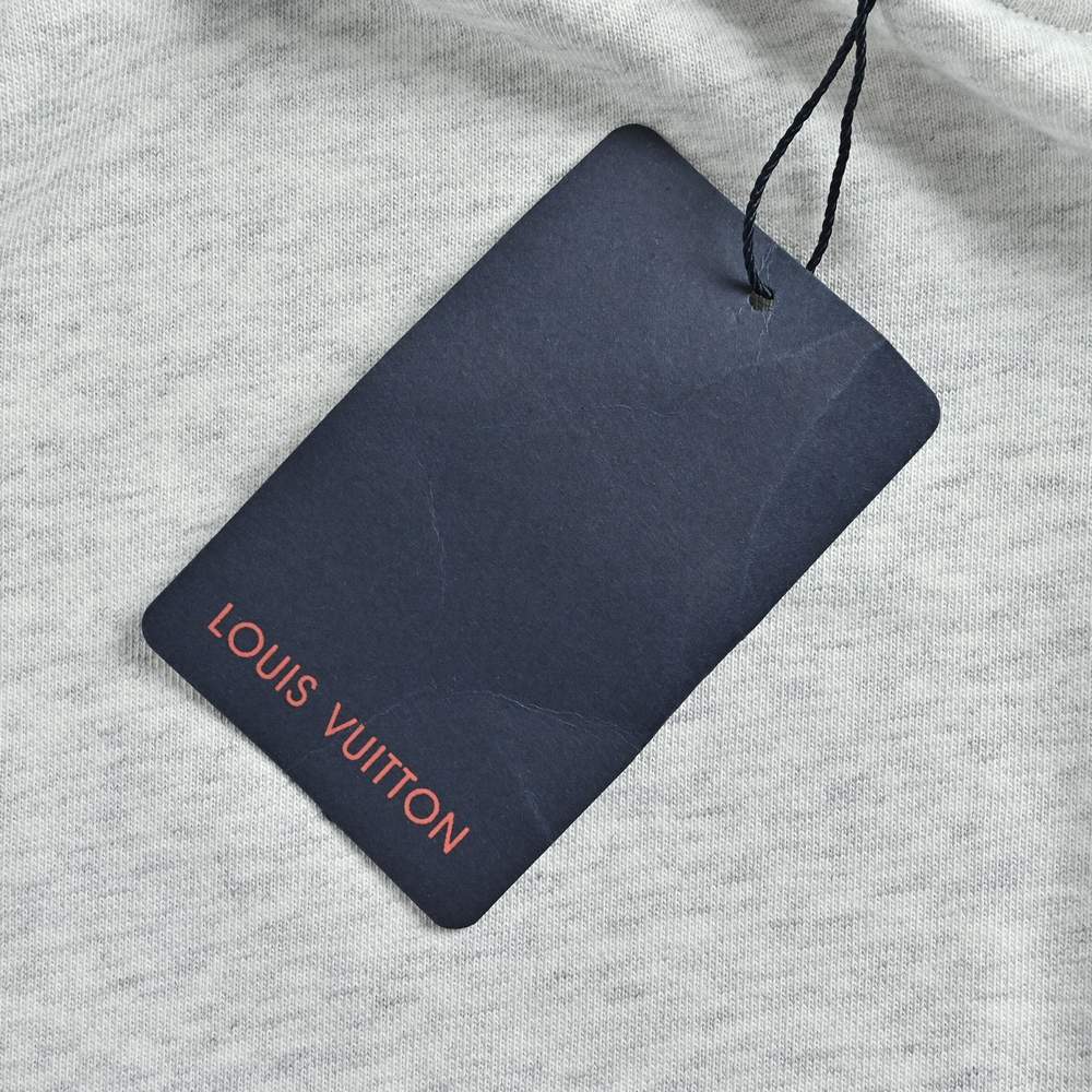 LV Hoody-113