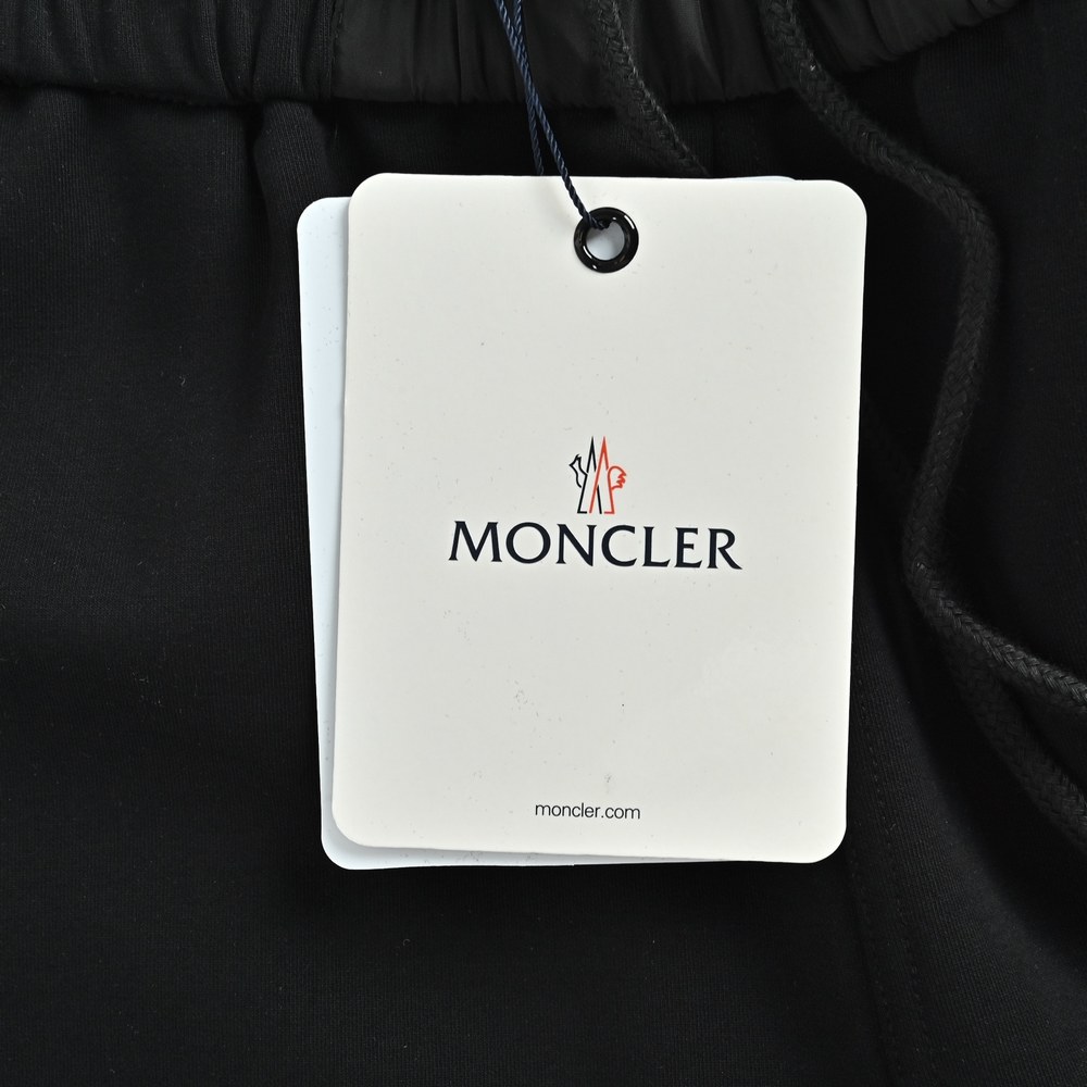 Moncler Shorts-099