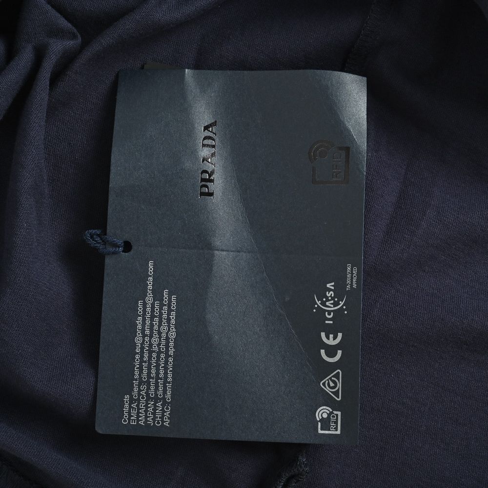 Prada Polo-004