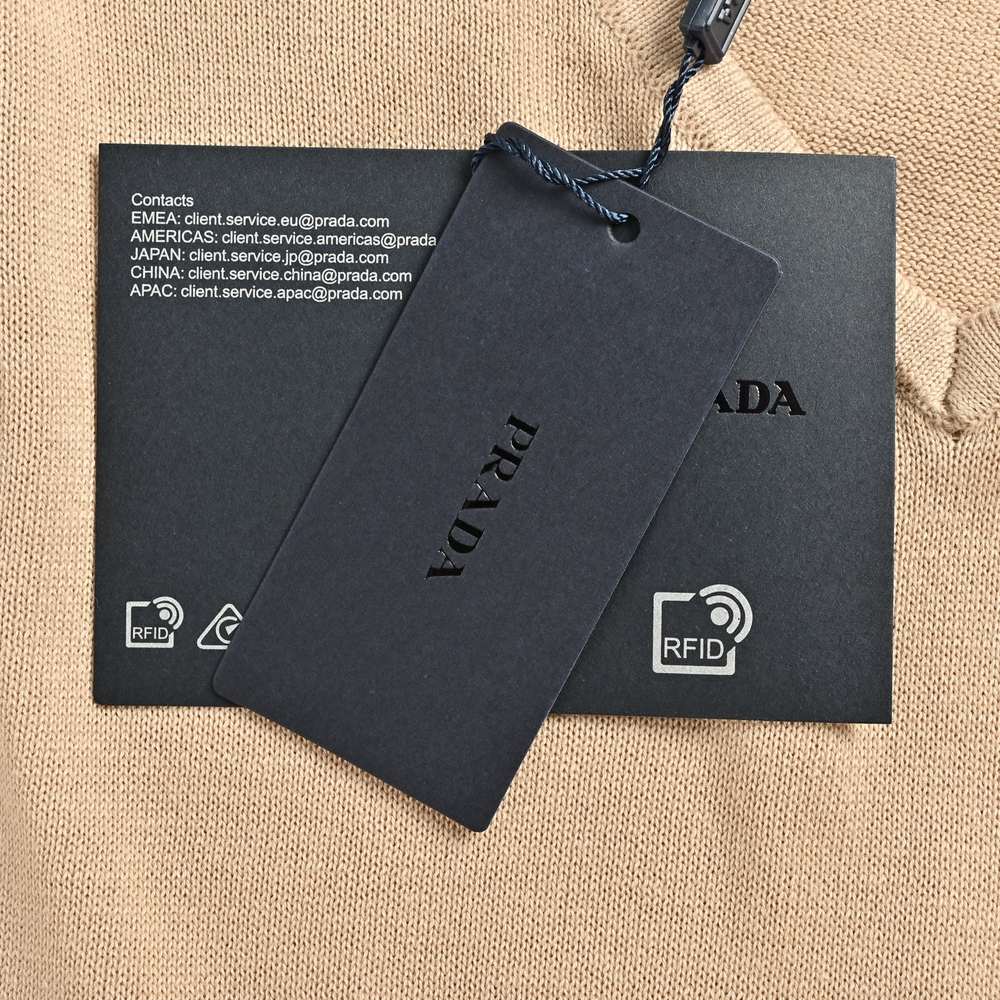 Prada Polo-062