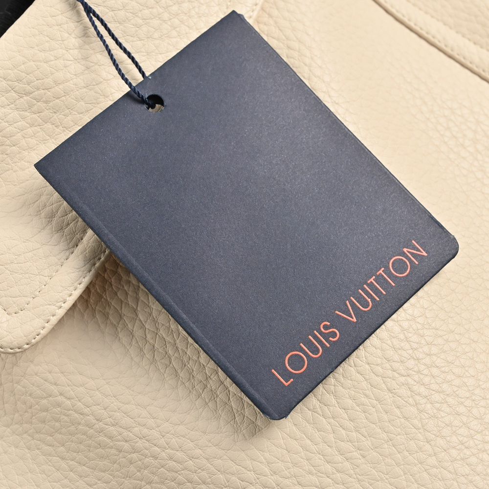 LV Jacket-291
