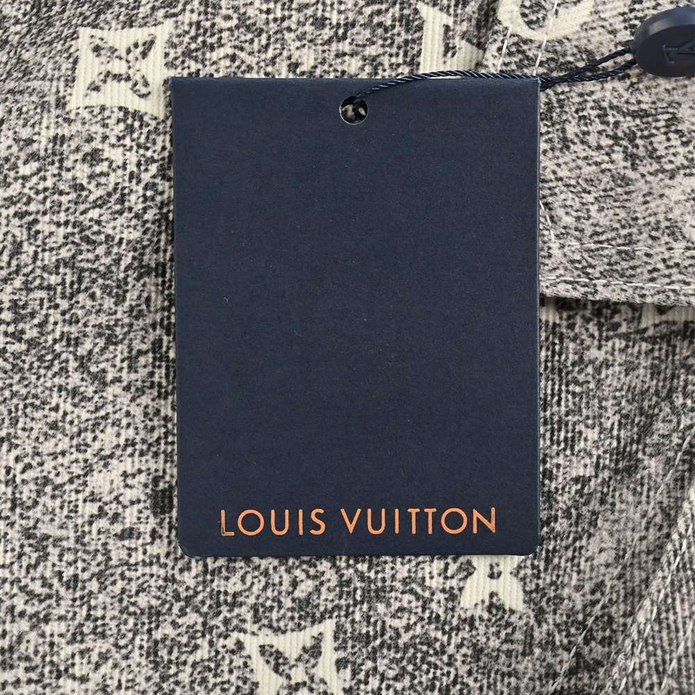 LV Jacket-178