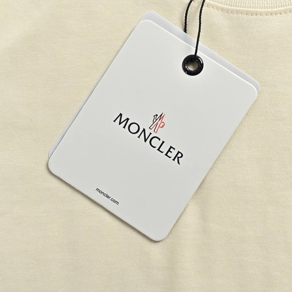 Moncler T-shirts-1093