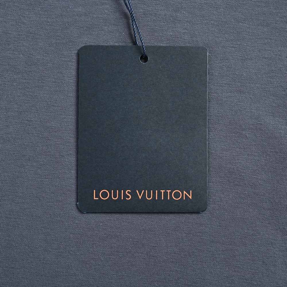 LV Hoody-124