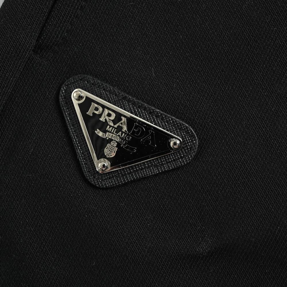 Prada Shorts-049