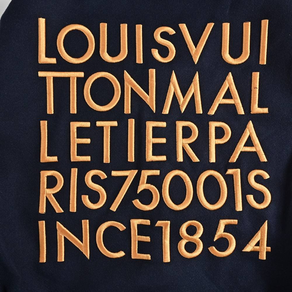 LV Jacket-330