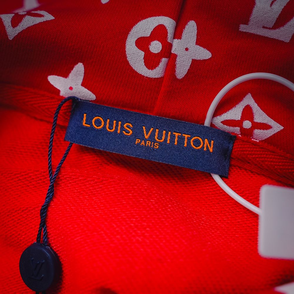 LV Hoody-104