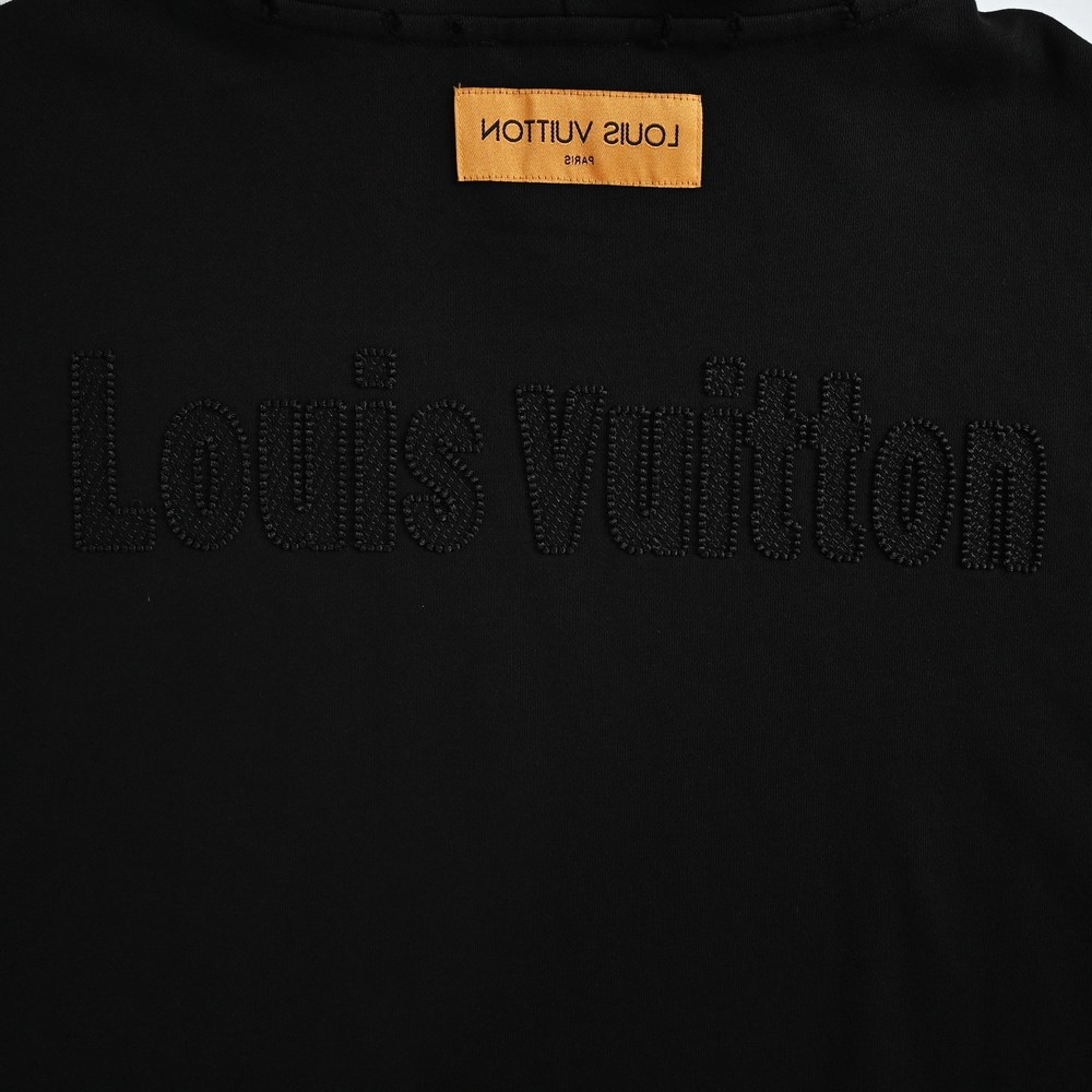 LV Hoody-110