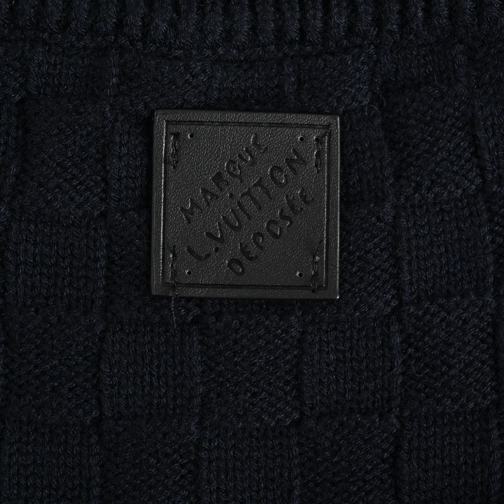 LV Sweater-492