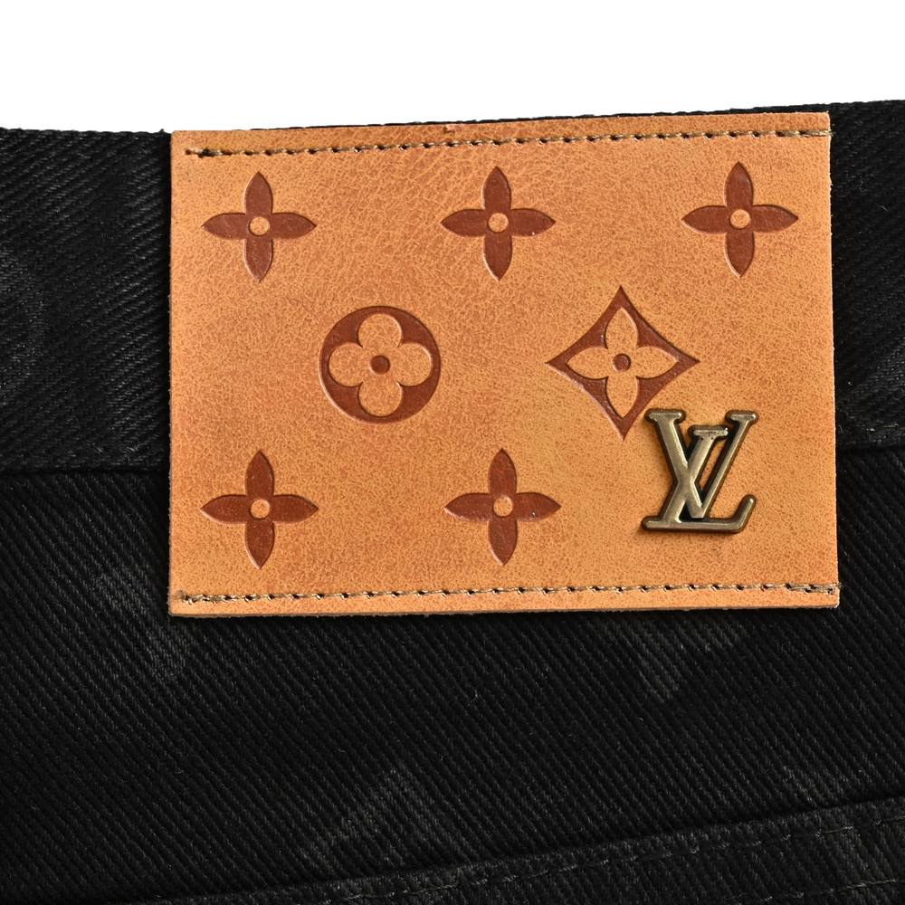 LV Pants-037