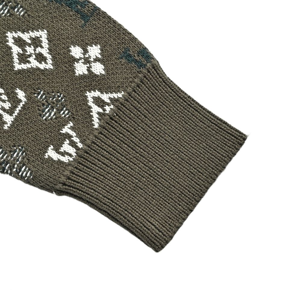 LV Sweater-479