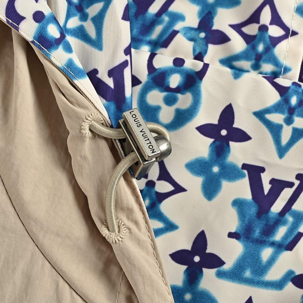 LV Jacket-242