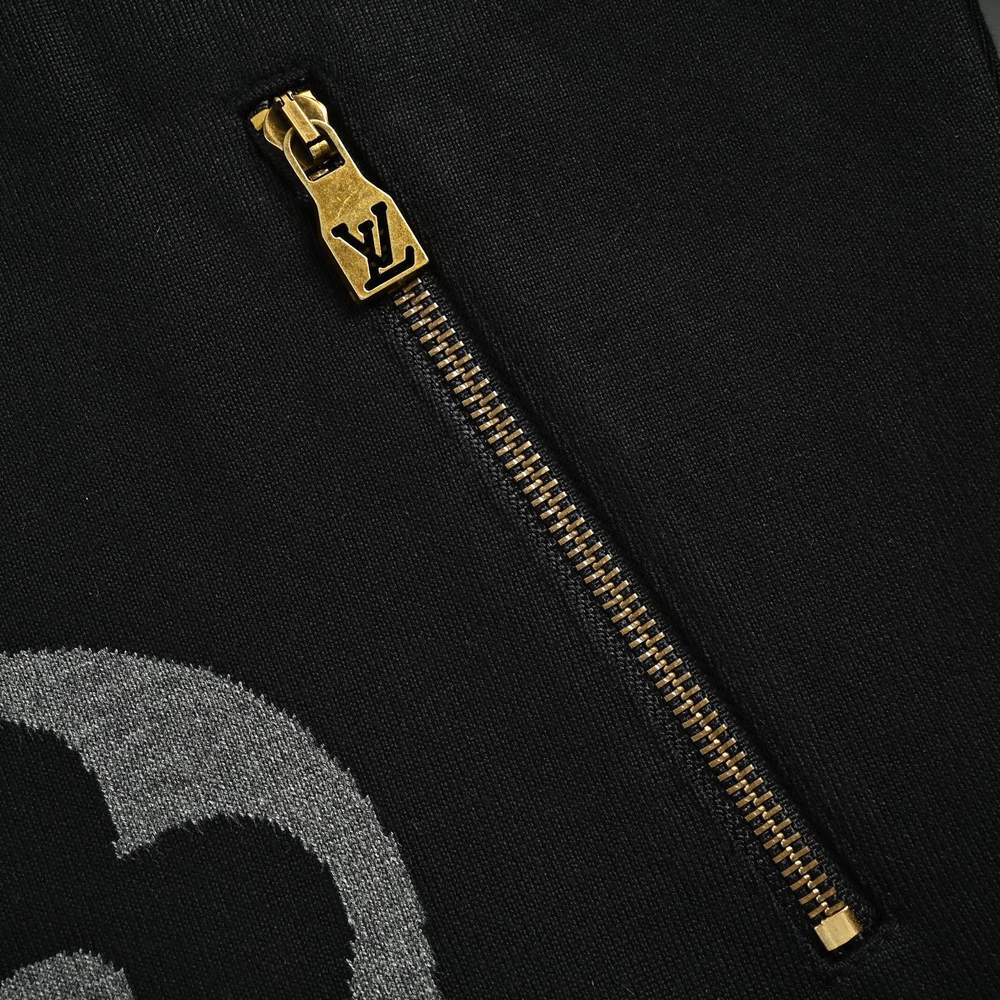 LV Jacket-314
