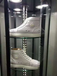 CL Men Shoes-179