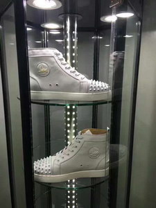 CL Men Shoes-179
