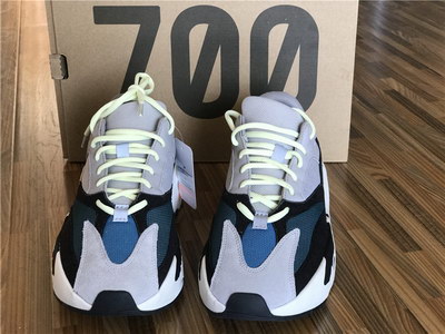 Authentic Adidas Yeezy 700 Boost-001